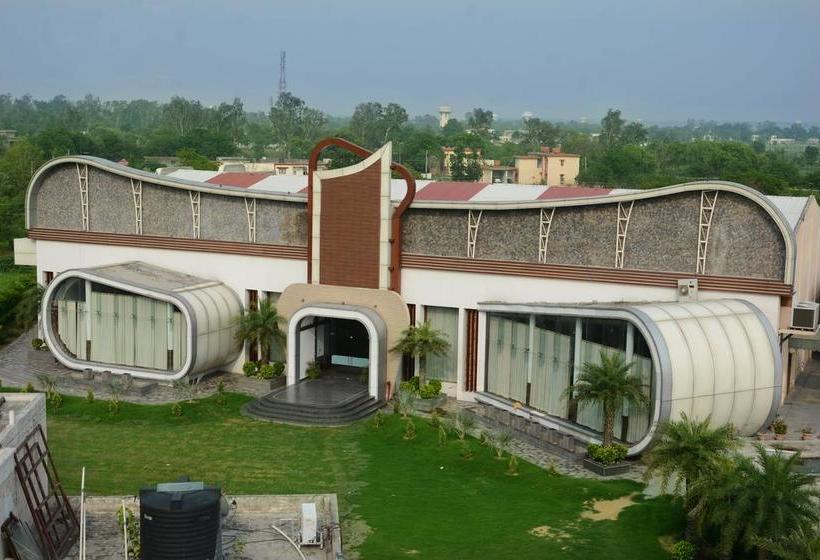 בית מלון כפרי Ajuba Residency