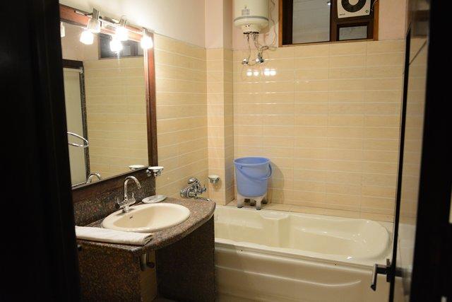 בית מלון כפרי Ajuba Residency