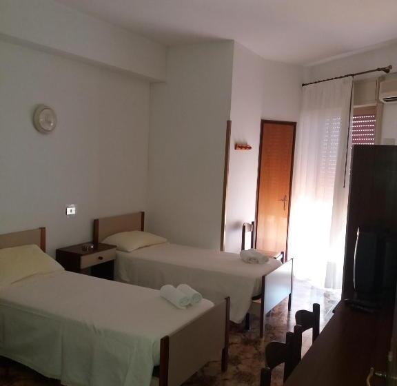 فندق Albergo Europa