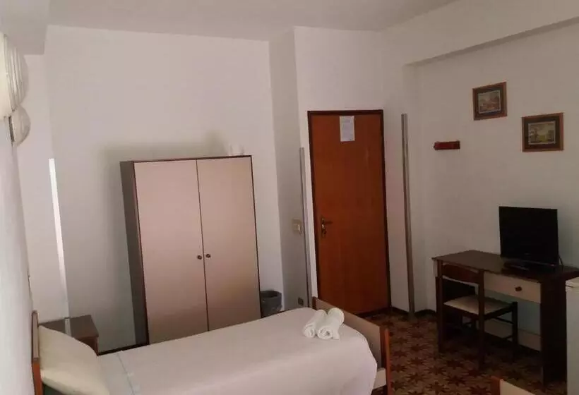 ホテル Albergo Europa