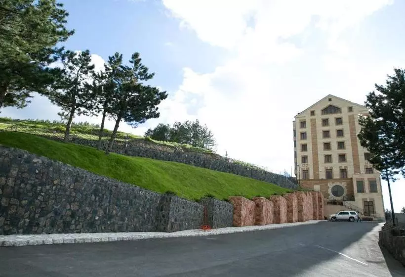 هتل Ararat Resort Tsaghkadzor