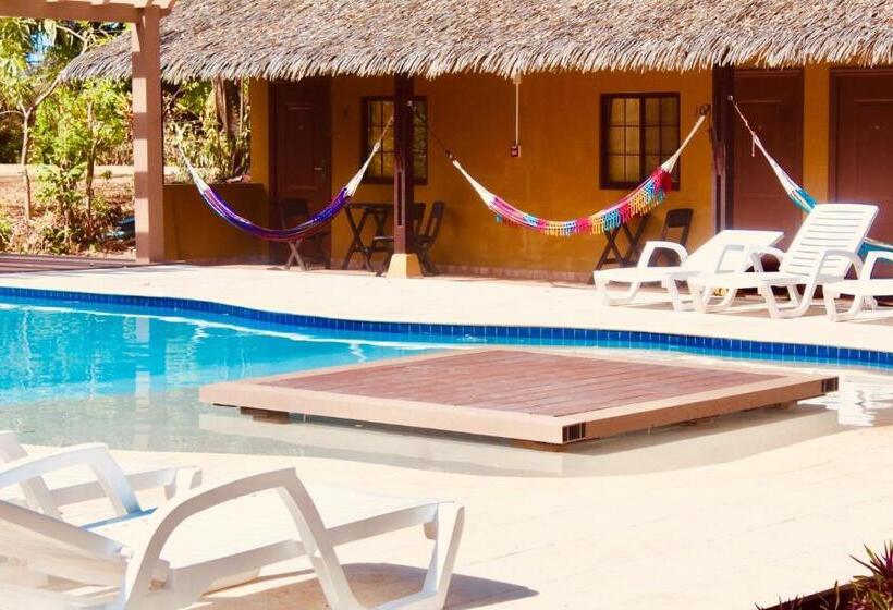 فندق Las Hamacas