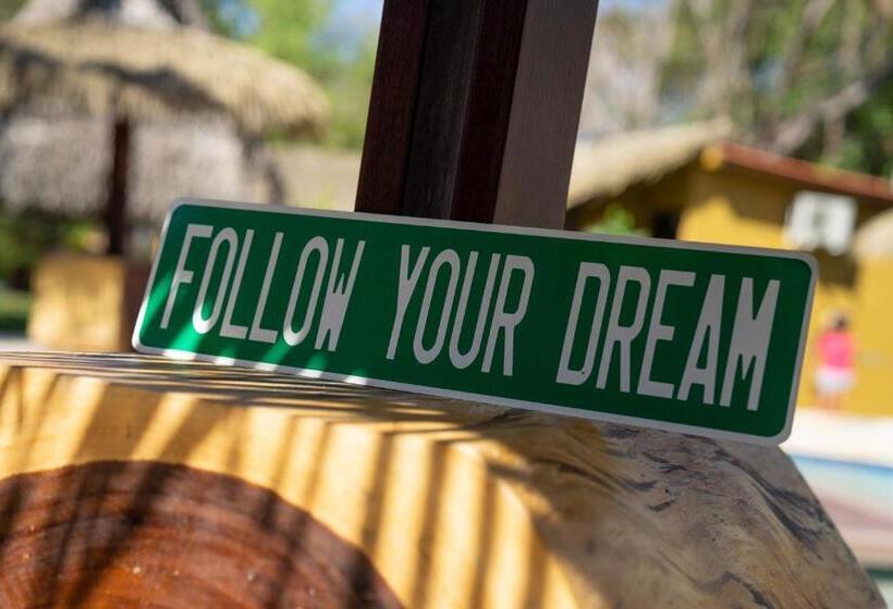 فندق Las Hamacas