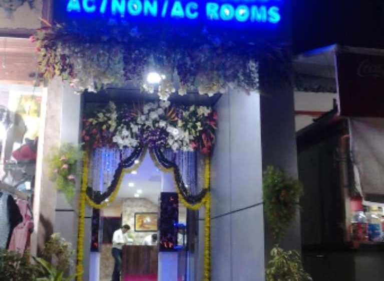 酒店 Meridian Palace