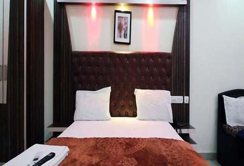 酒店 Meridian Palace