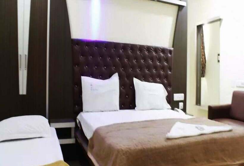 酒店 Meridian Palace