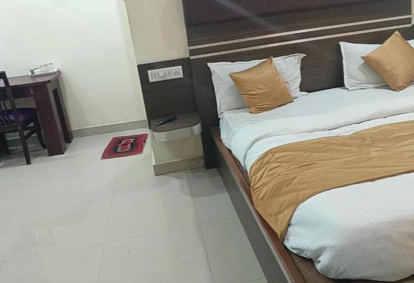 酒店 Meridian Palace