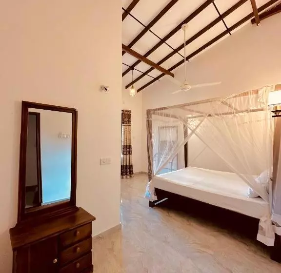 Hotel Riverwood Villa