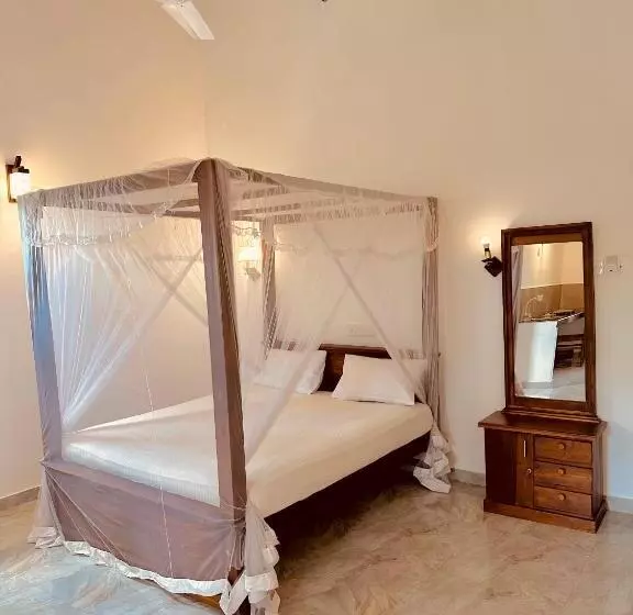 Hotel Riverwood Villa