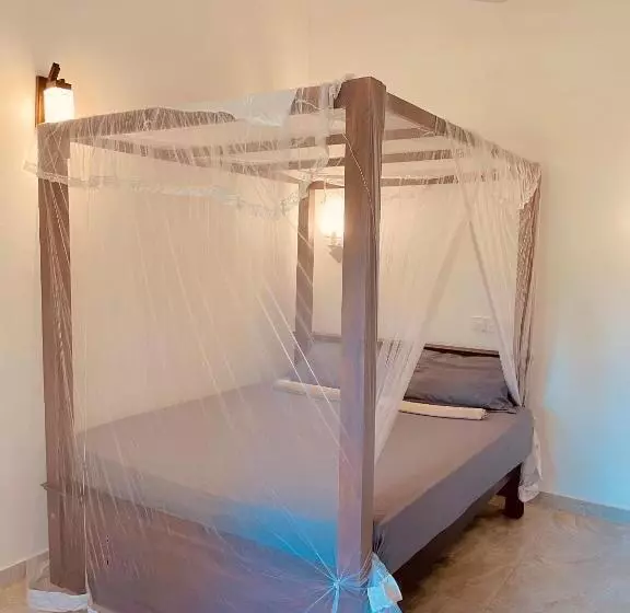 Hotel Riverwood Villa