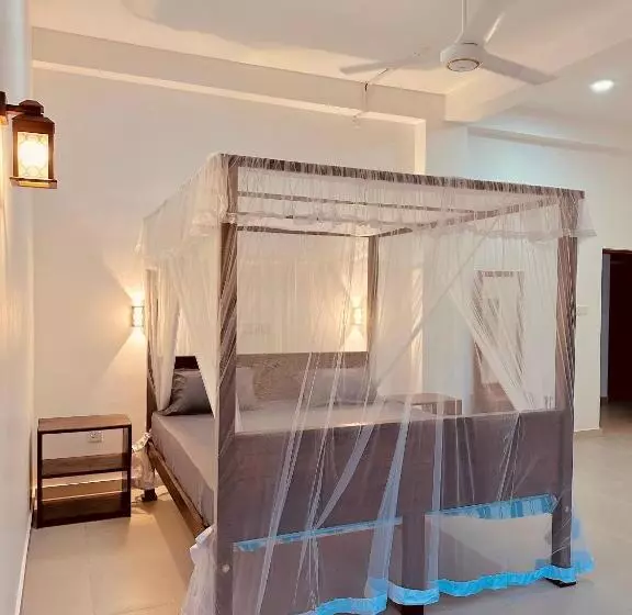 Hotel Riverwood Villa