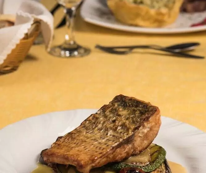 La Tour Hotel Boutique