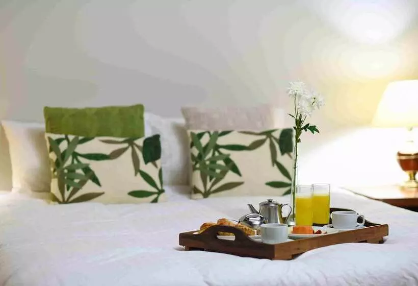 La Tour Hotel Boutique