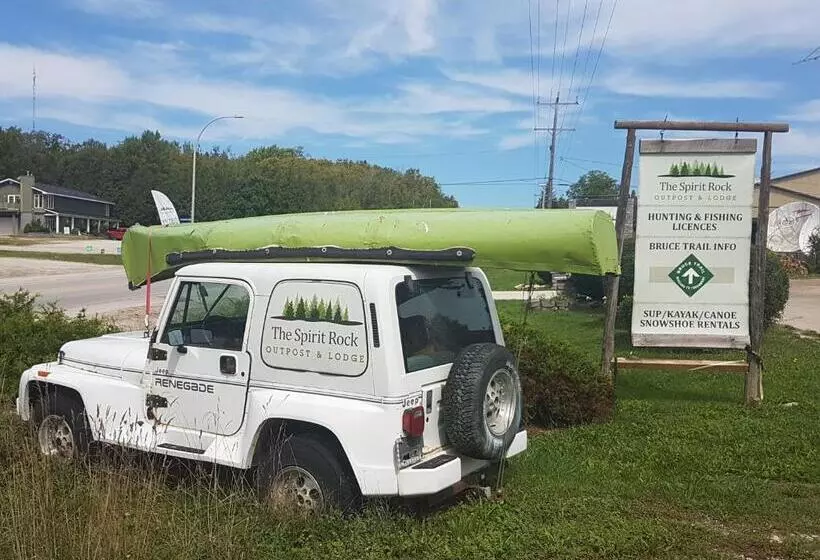 Motelli The Spirit Rock Outpost & Lodge