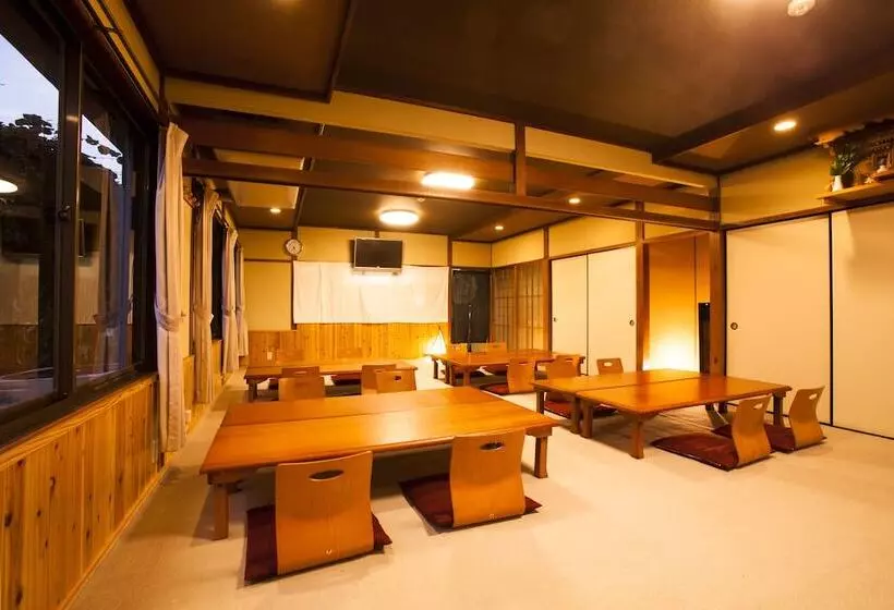 旅館 Liberty House Gonbeh