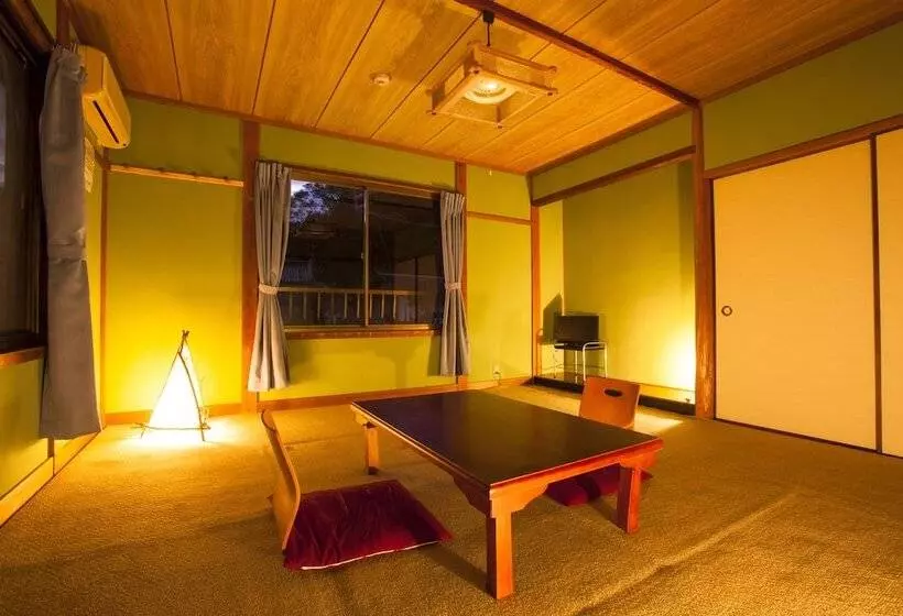 旅館 Liberty House Gonbeh