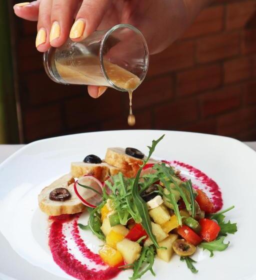 Sala Baï Hotel & Restaurant School