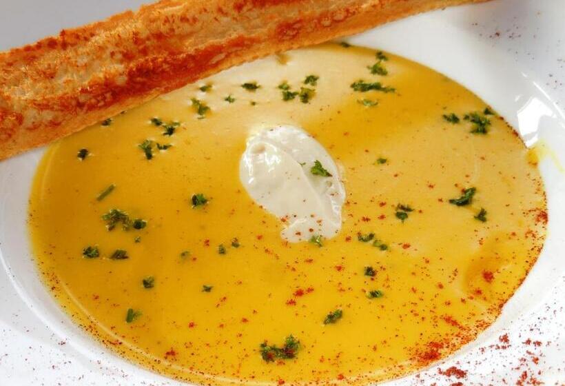 Sala Baï Hotel & Restaurant School