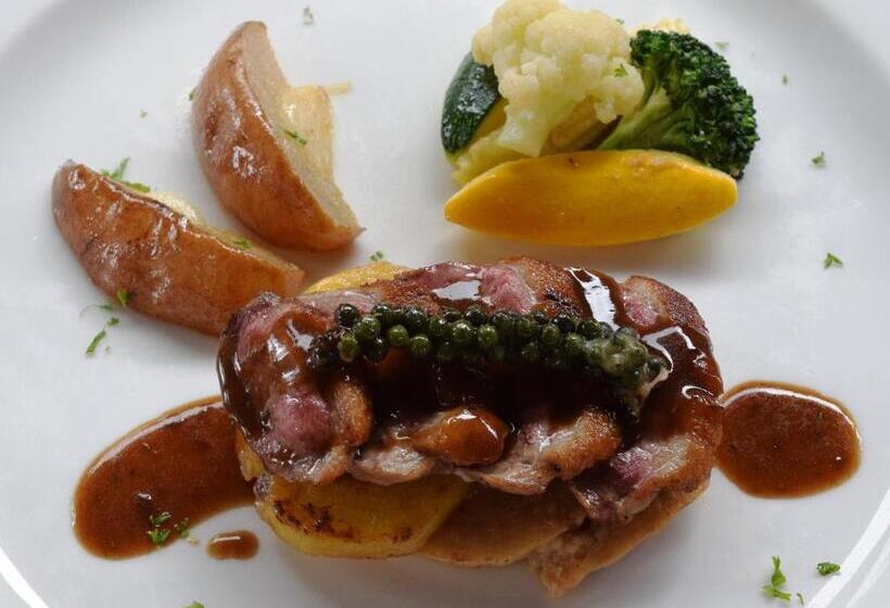 Sala Baï Hotel & Restaurant School