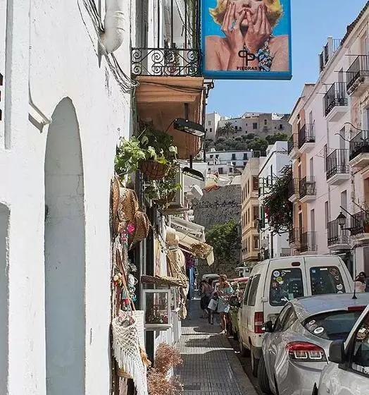 هاستل La Dama De Ibiza