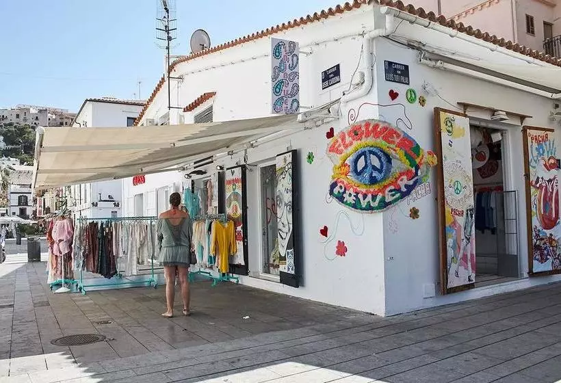 هاستل La Dama De Ibiza