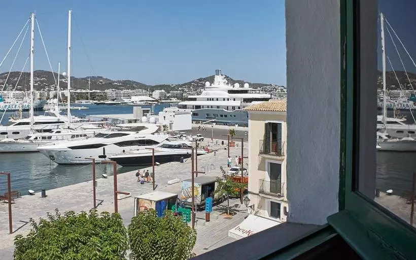 هاستل La Dama De Ibiza