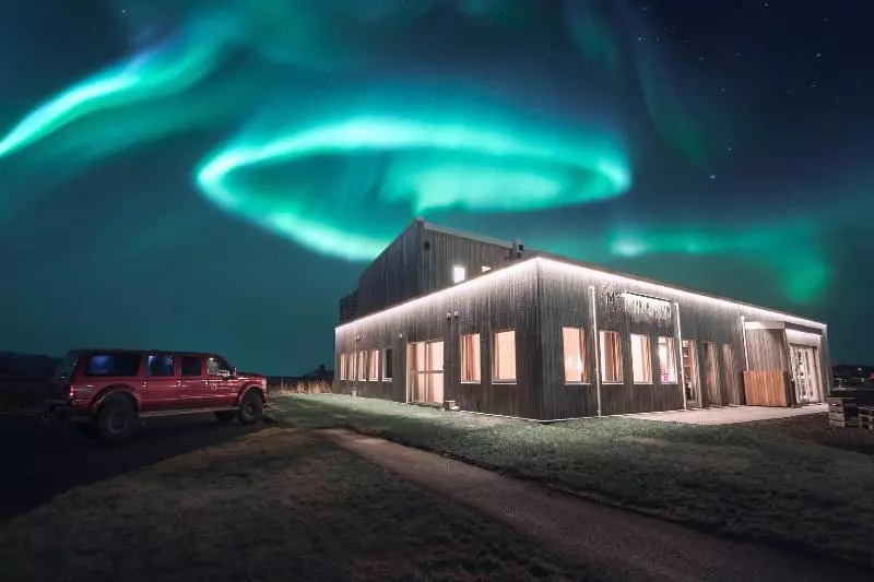 هاستل Midgard Base Camp