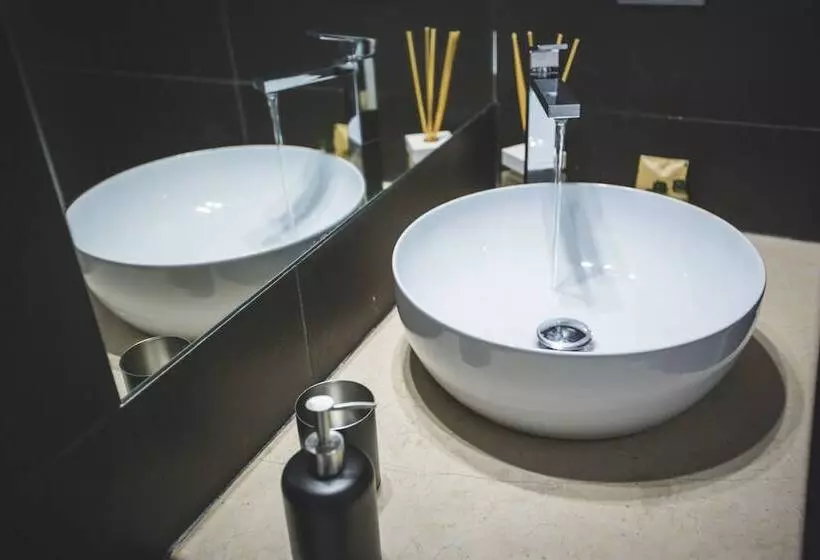 Aamiaismajoitus (B&B) Diomede Rooms   Manfredi Homes&villas