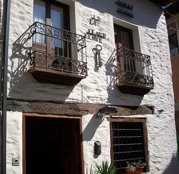 Bed and Breakfast Casa Rural La Llave