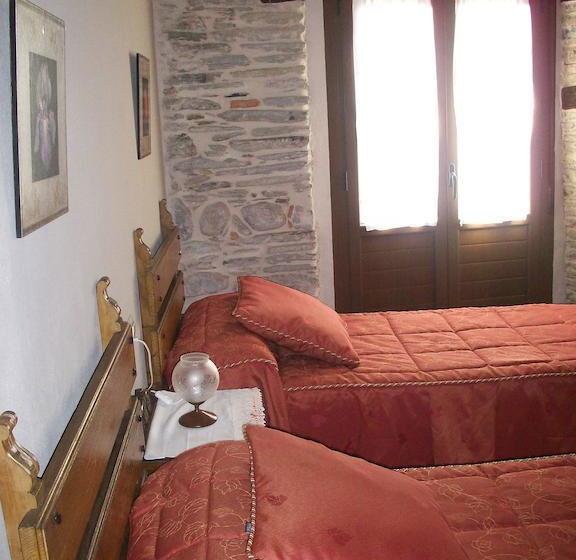 تختخواب و صبحانه Casa Rural La Llave