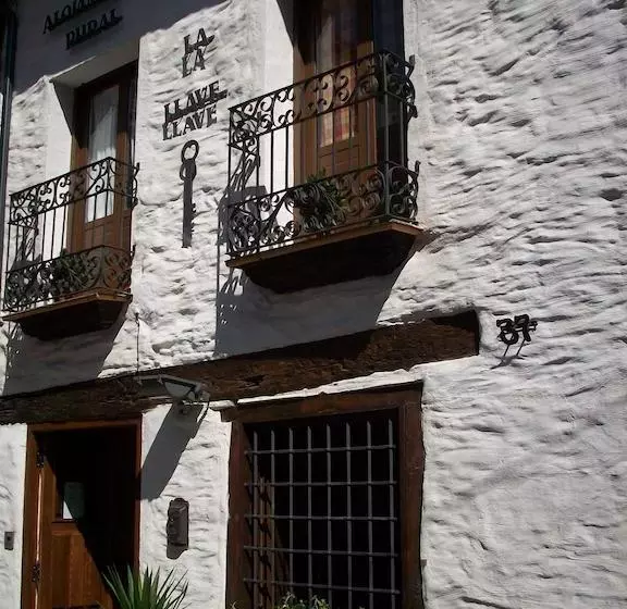 Bed and Breakfast Casa Rural La Llave