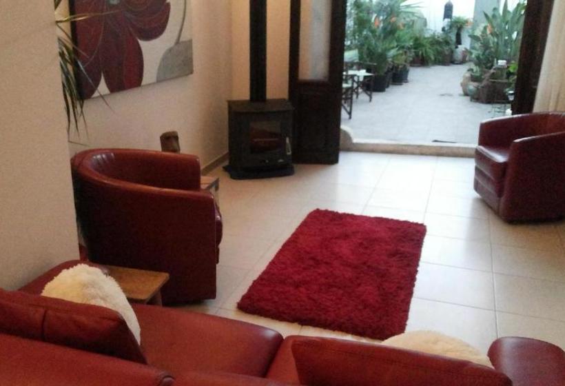 فندق فئة نجمة واحدة Casa Pego