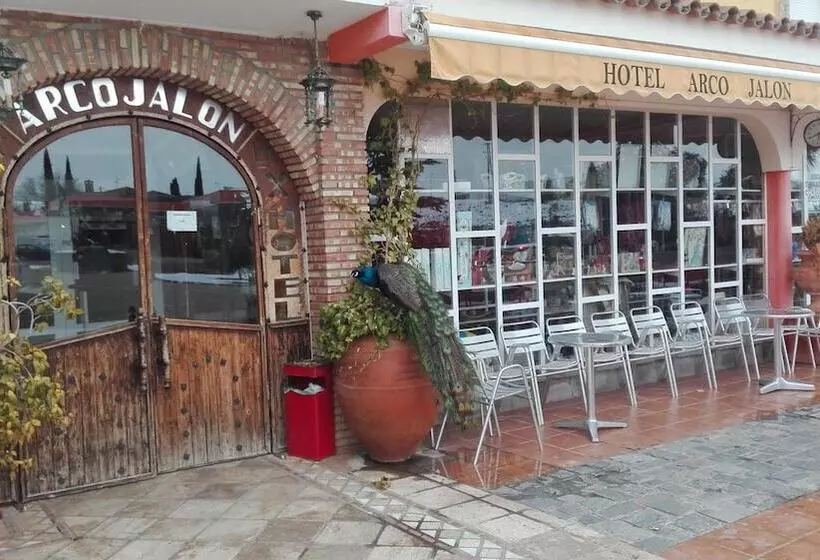 ホテル Arcojalon