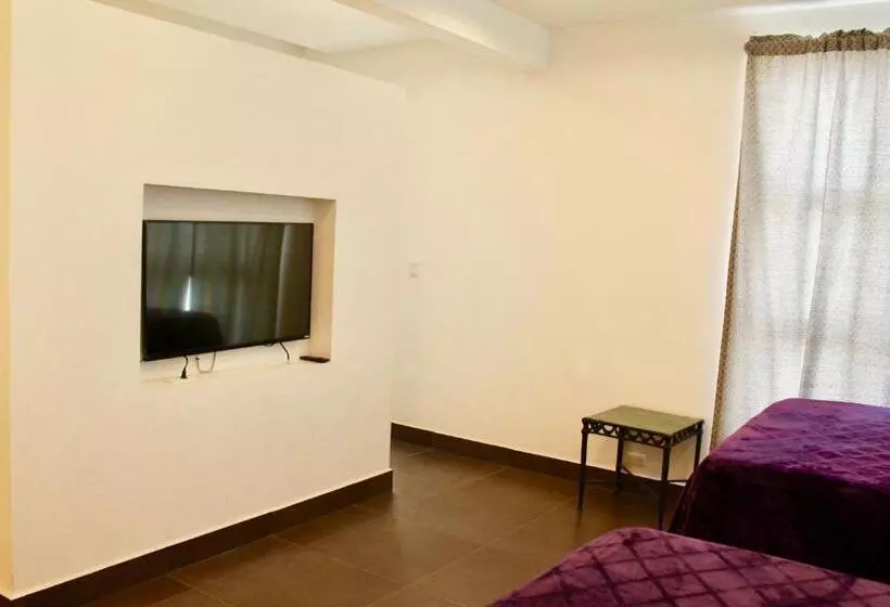 هتل Casa Toscana Bed & Breakfast