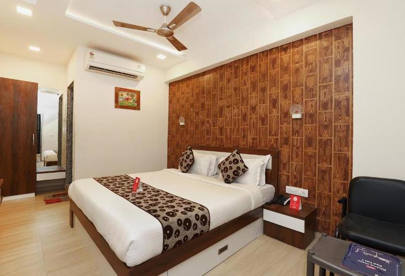 Hotel Spot On 6862  Tulip Plaza