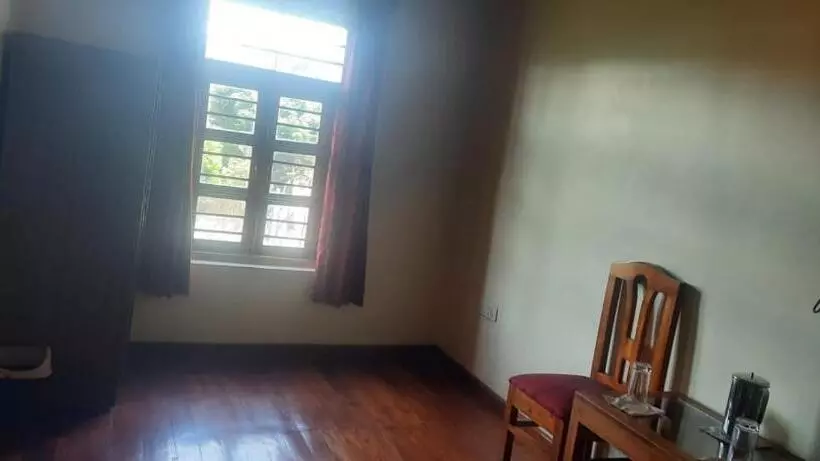 ホテル Satya Anand Cottage Pure Veg And Non Alcoholic