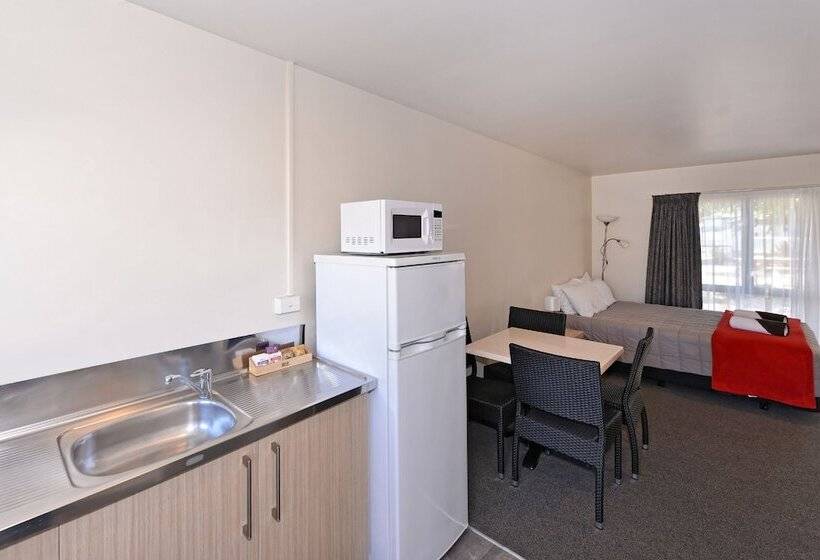 Greenwood Park Motel