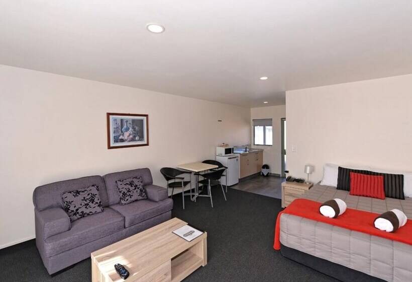 Greenwood Park Motel