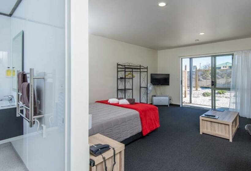 Greenwood Park Motel