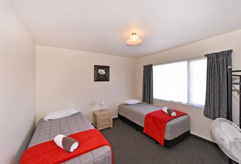 Greenwood Park Motel