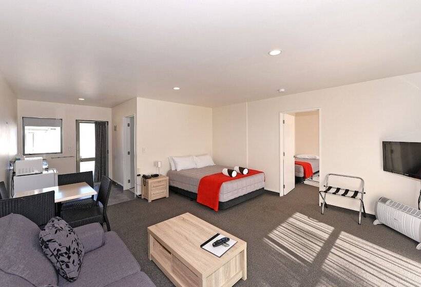 Greenwood Park Motel