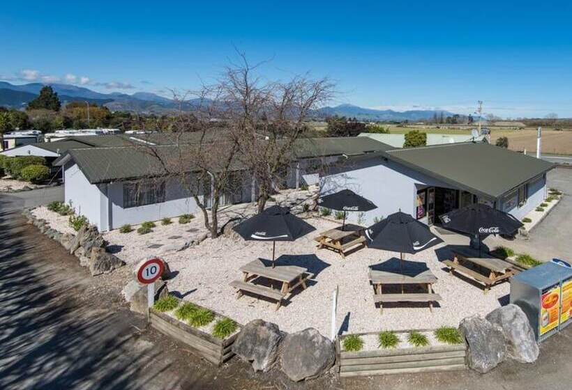 Greenwood Park Motel