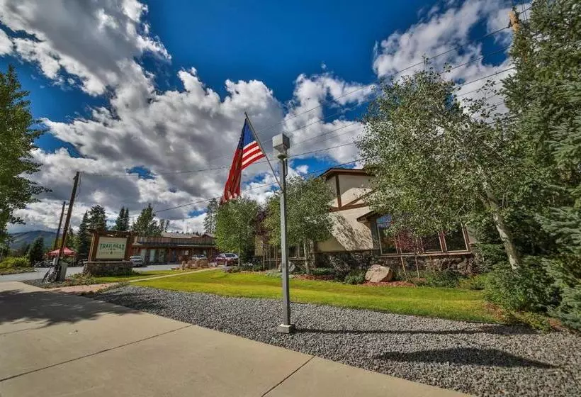 Motelli Trailhead Inn