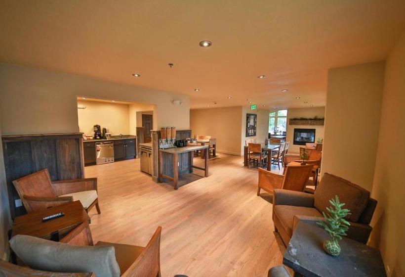 فندق على الطريق Trailhead Inn