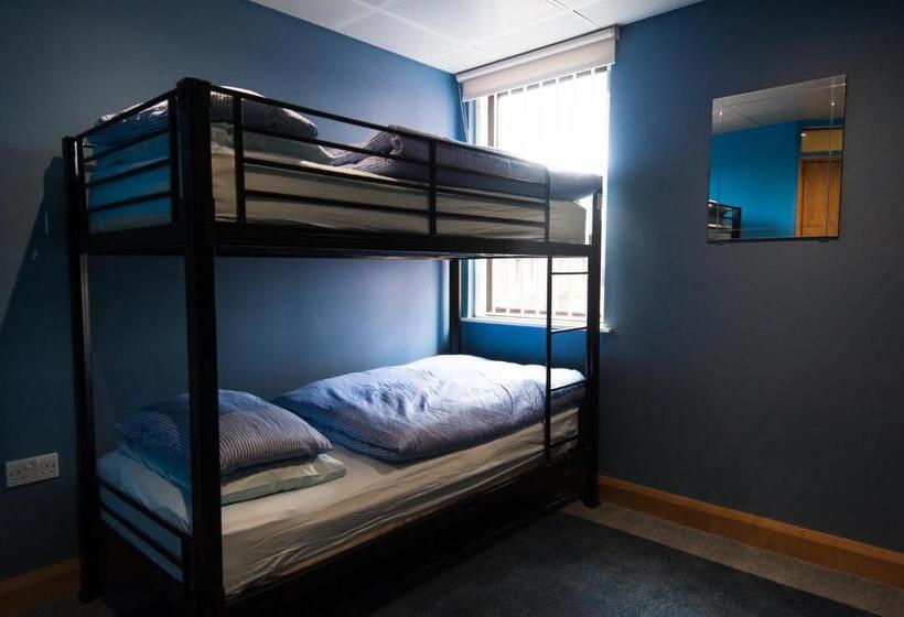 Russell Scott Backpackers Hostel