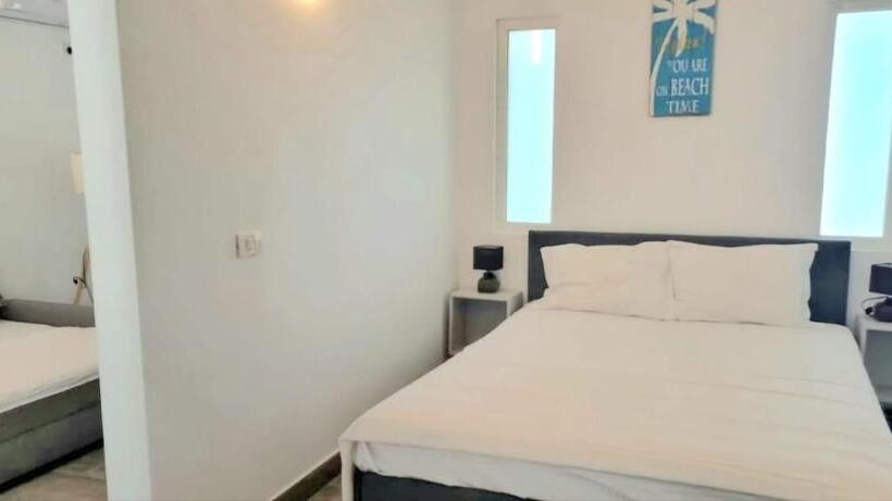 هاستل Vila Dvg Costinesti