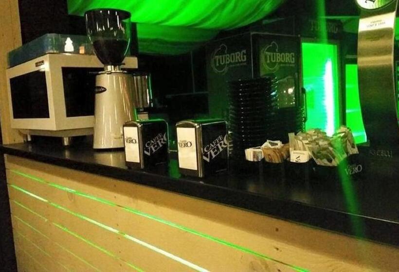 هاستل Vila Dvg Costinesti