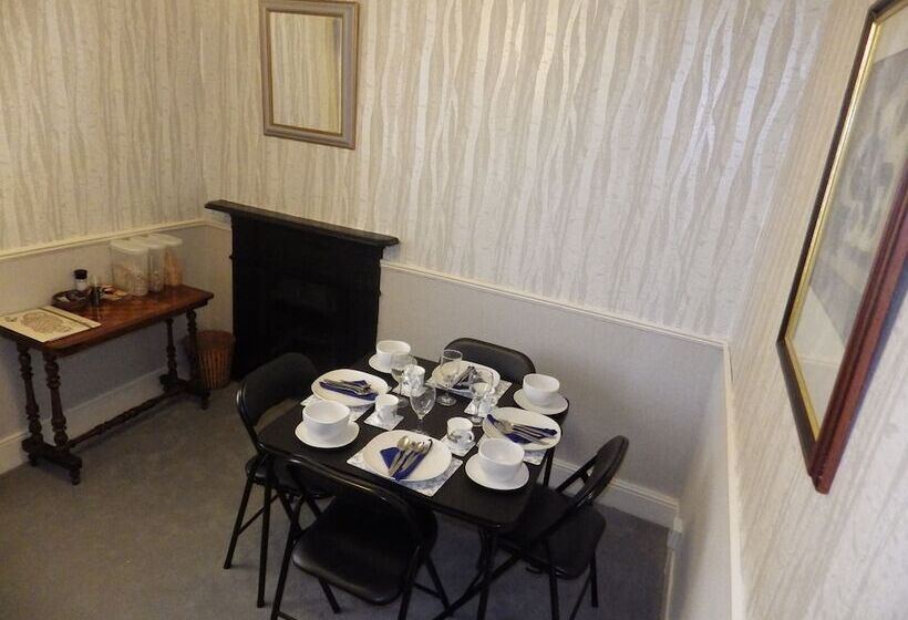 ベッドアンドブレックファースト Ryvington Apartments