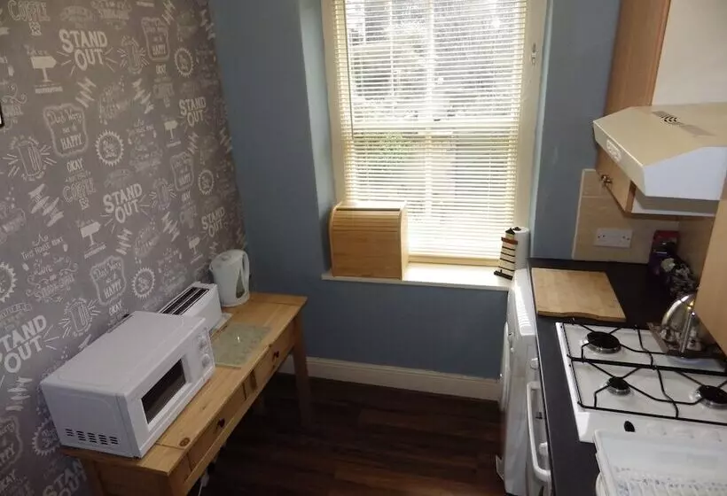 تختخواب و صبحانه Ryvington Apartments