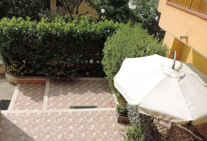 Bed & Breakfast Ospiti A Corte